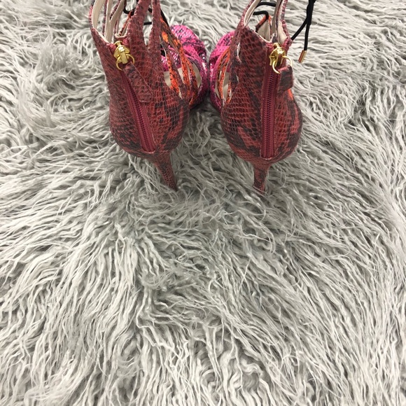 Aldo - Picture 6 of 6